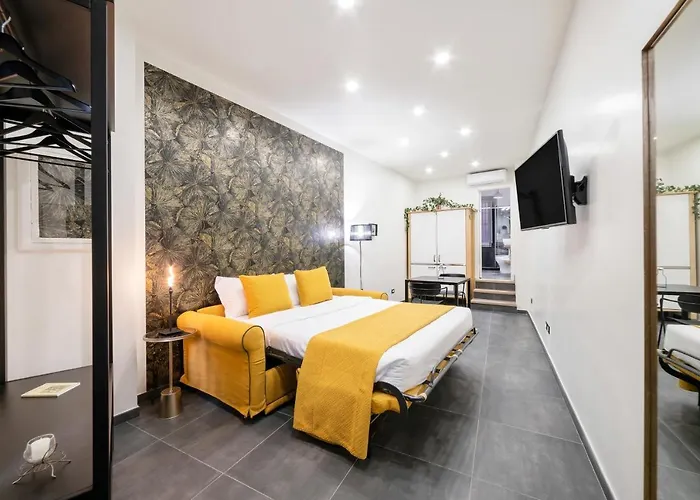 Bmga L Viapaola43 Palace Apartahotel Roma