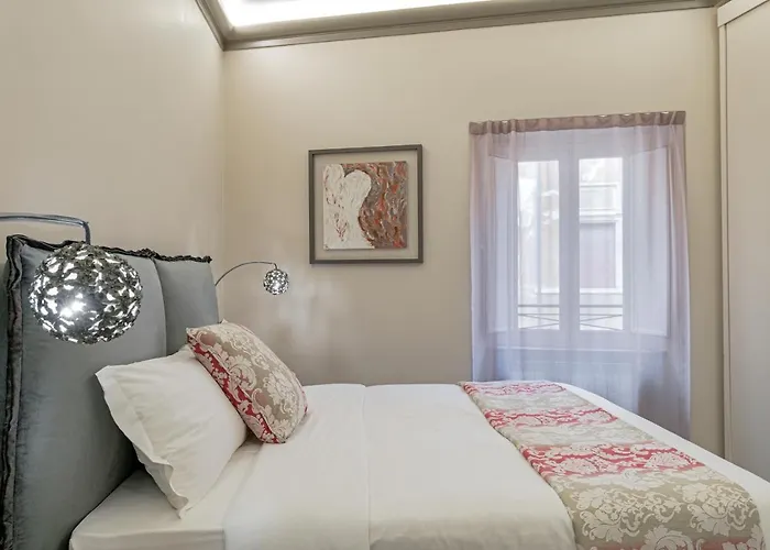 Apartahotel Bmga L Viapaola43 Palace