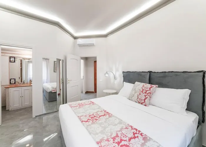 Apartahotel Bmga L Viapaola43 Palace