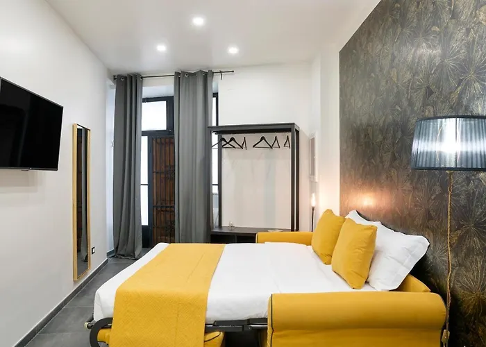 Apartahotel Bmga L Viapaola43 Palace